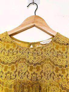 SOPHIE RUE Mustard Sleeveless Net Top