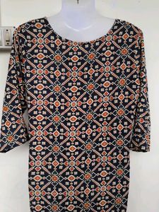 Women Patterned Black Tunic Kurta