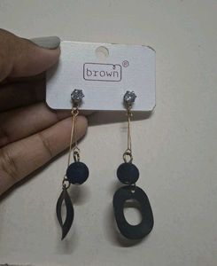 4 Sets Of Earrings @235