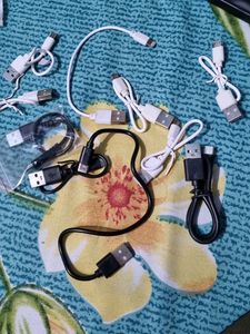 SMALL CHARGING CABLES