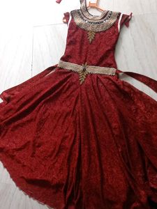 Very Nice Gown 😍 Used To Wear Festival And Marria