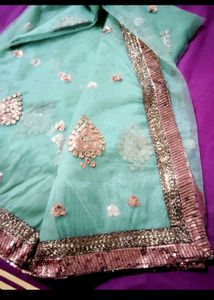 Awesome Jari And Bits Work sarees 💫👌