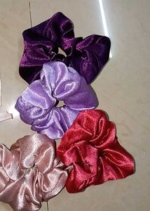 Satin Scrunchie Set❤️