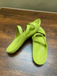 Hrx Women Textured Strappy Sliders - UK 8