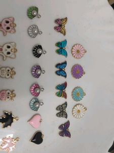 Pack Of 15 Charms Best Prices