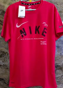 Nike Red Graphic Tee