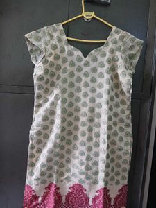 Green Floral Kurta With Free Gift