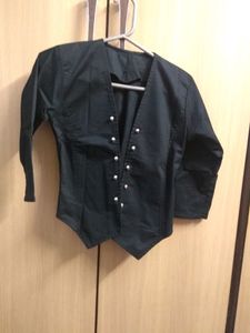 New Black Jacket At Discounted Price