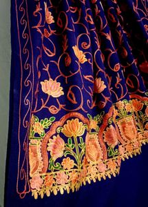 New Kashmiri Embroidered Woollen Shawl For Women