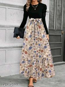 Chic Black &amp; Beige Maxi Dress