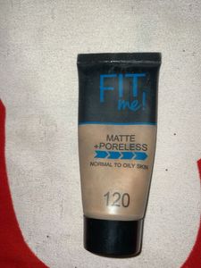 Maybelline Fit Me! Matte + Poreless Foundation