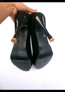 Classy Black Heels