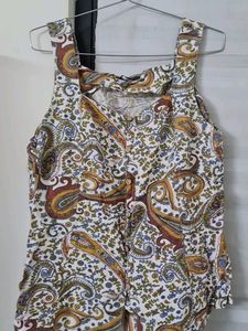 Paisley Print Sleeveless Top