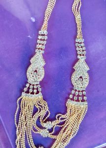 Sparkling Rhinestone Statement Necklace