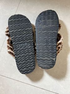 Soft slippers