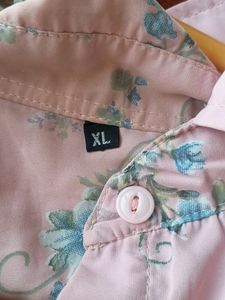 It's A Beautiful Pink Blousan Kind Of Top