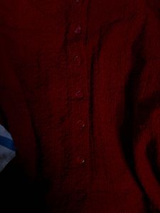 Maroon Button-Up Top. SIZE- 28-34.BRAND NEW