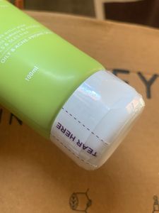CICA CALMING BLEMISH CLEARING GEL FACE WASH