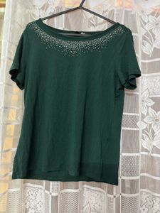 Cozy Green Top – Comfortable Everyday Essential