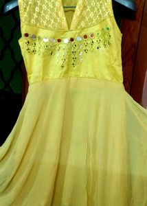 Stylish Gown For Girl&#39;s..