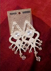 Beautiful Ad Earing