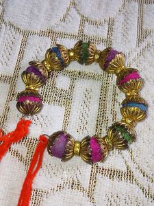 2 Bangles / Bracelets