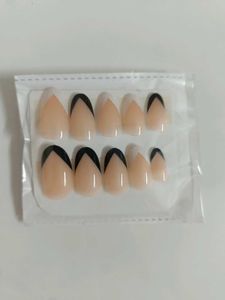 Stylish And Girly Press on Nails