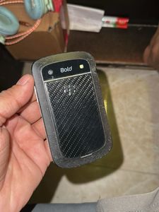 Dead Blackberry Bold