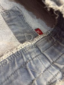 girls Stylish Denim Jeans in coin 1200-/