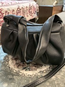 Stylish Black Handbag