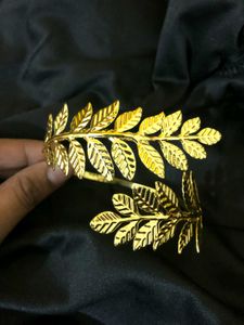 Savana Golden Leaf Arm cuff