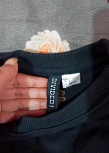 Crop Stylish Sweatshirt
