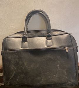Bata Laptop Bag