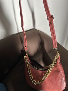 Pink Chain Detail Shoulder Bag (slight defect)