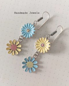 Assymetrical Daisy Flower Dangle Earrings
