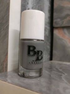 Looks Beauty Nail Lacquer