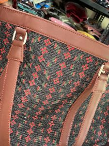 Stylish Tote Bag