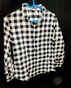 Chic Black &amp; White Checked Flannel Shirt