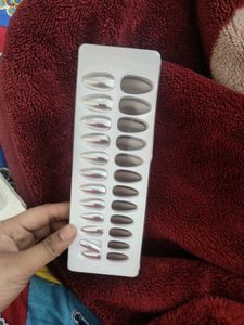 Almond Shaped Metallic And Brown Press On Nails🤎