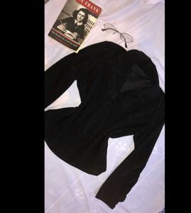 Y2K Black Long Sleeve Collar Top✨