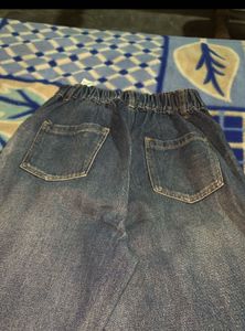 Mom fit ripped jeans
