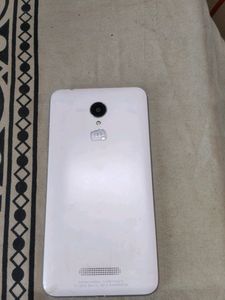 Micromax Canvas 4 Doodle Big Screen