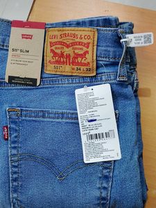 levis Jeans brand new 3500 Rs