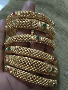 Golden Bangles Set (2.6 Size)