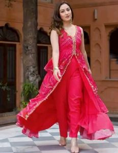 Attractive Piece