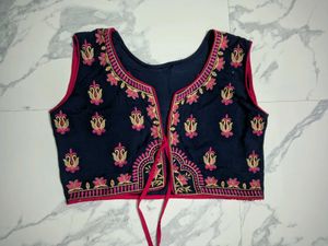 Ethnic Kurta Set with Embroidery