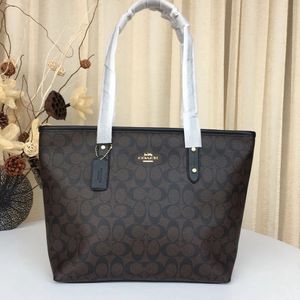 COACH TOTE