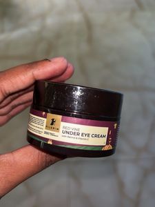 Pilgrim Red Vine Under Eye Cream
