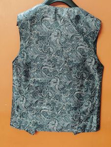 Stylish Black Blazer