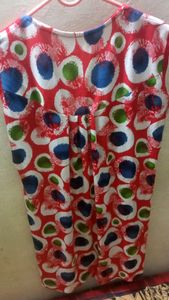 size :XL  Bust : 40 waist : 36